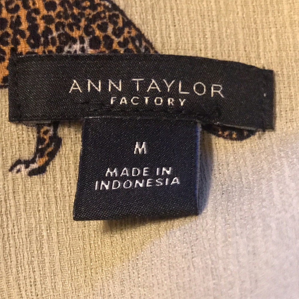 Ann Talor Defined Cheetah Print Button Front Blou… - image 6